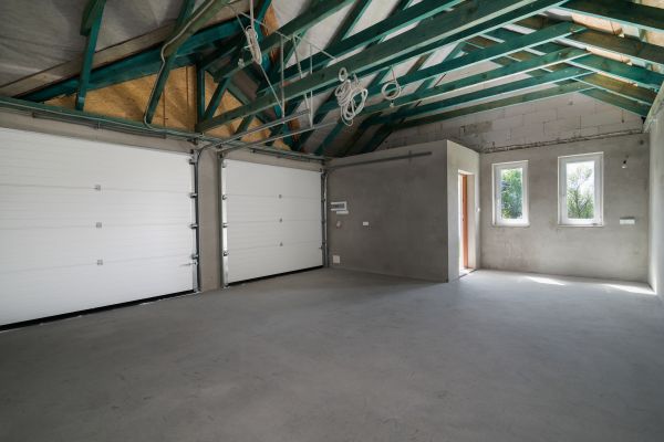 Cost of Garage Floor Concrete Repair in Knoxville